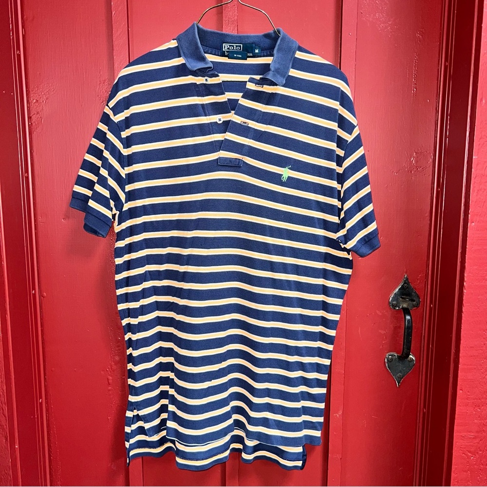 POLO RAPLH LAUREN Short Sleeve Polo Shirt Size Medium. Good condition! Polo 🐎